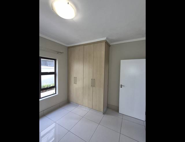 3 BEDROOM APARTMENT FOR SALE IN UMHLANGA RIDGE